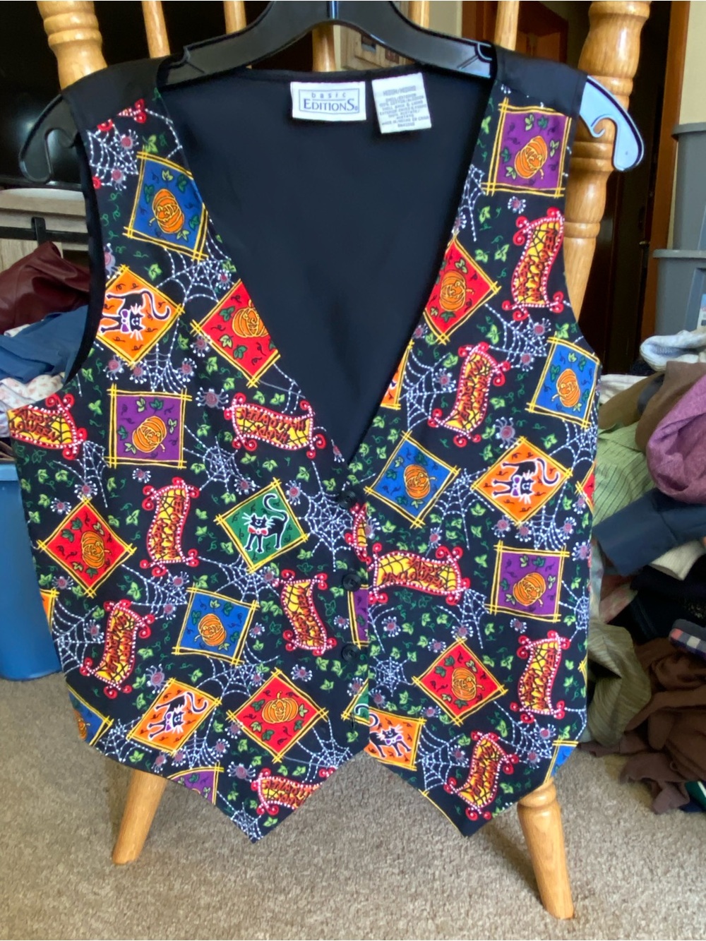 Basic Editions Halloween Vest Size Medium Pumpkin Black Cat Fall Print